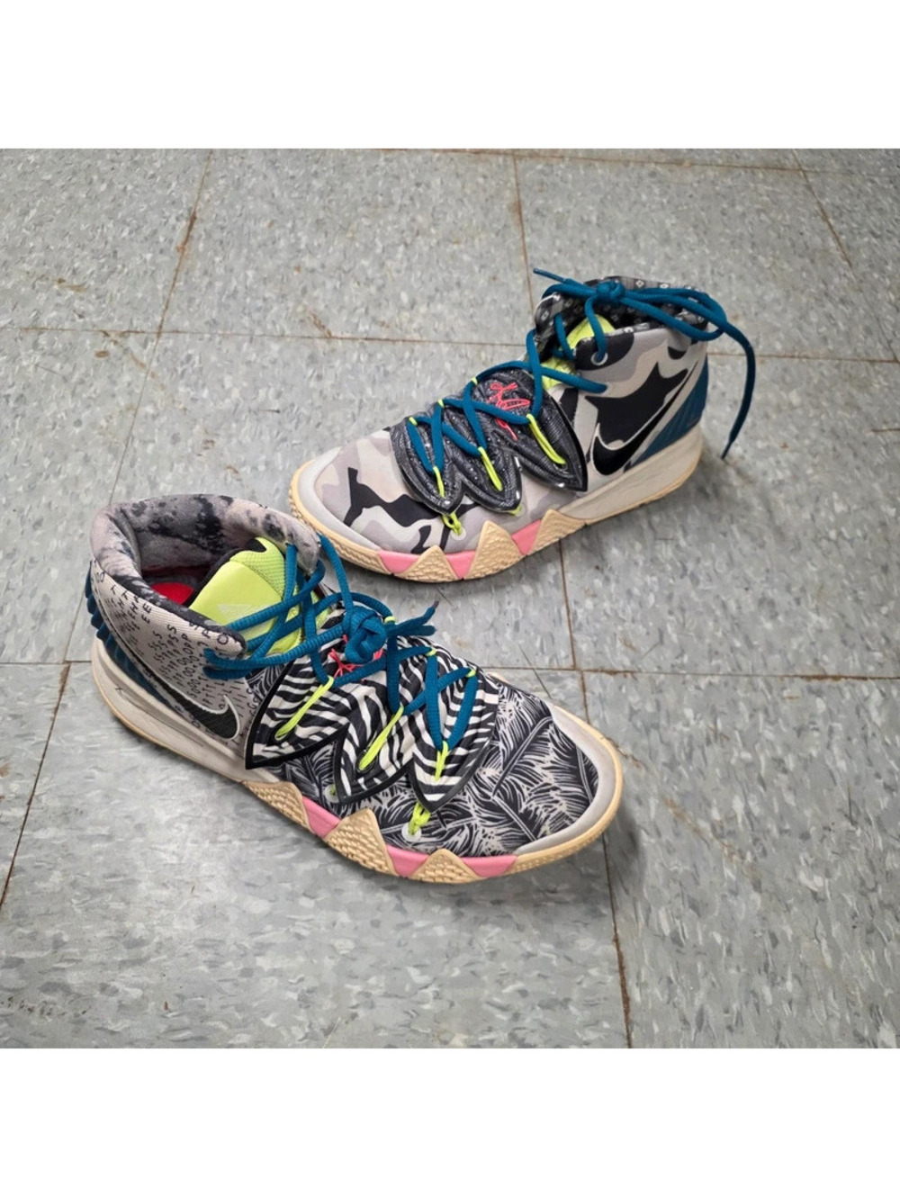 Nike Kybrid S2 "What the Neon" basketball - sz 10